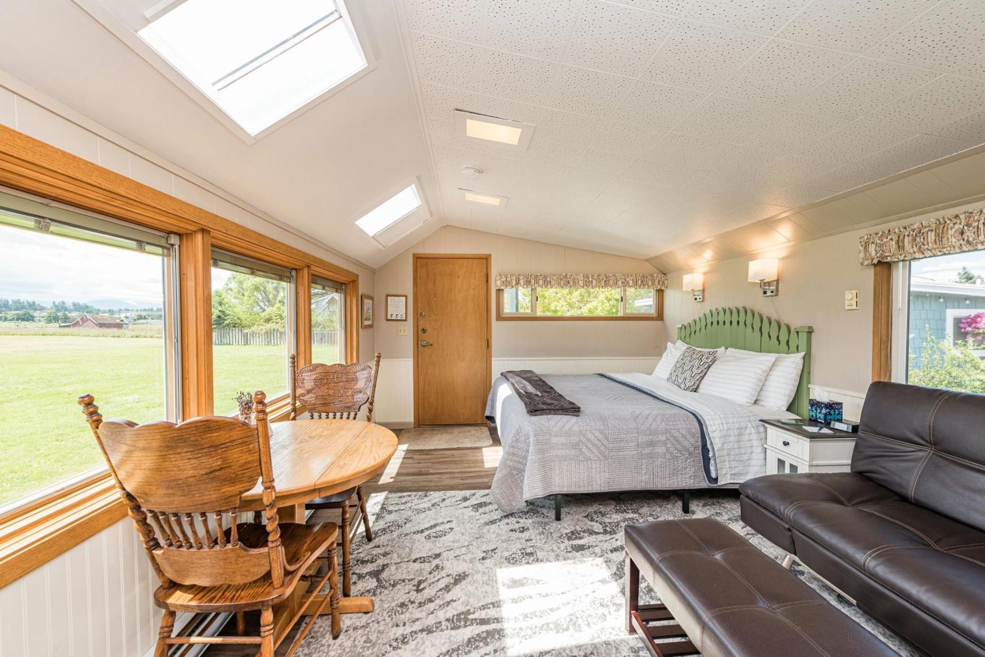 Juan de Fuca Cottages Sequim Buitenkant foto